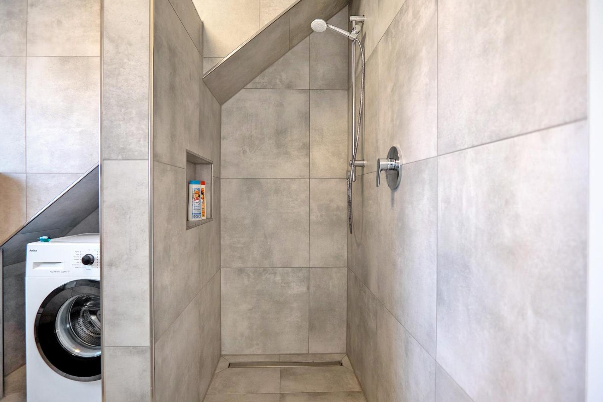 Neubau Ferienwohnung Mit Balkon Gronau  Buitenkant foto